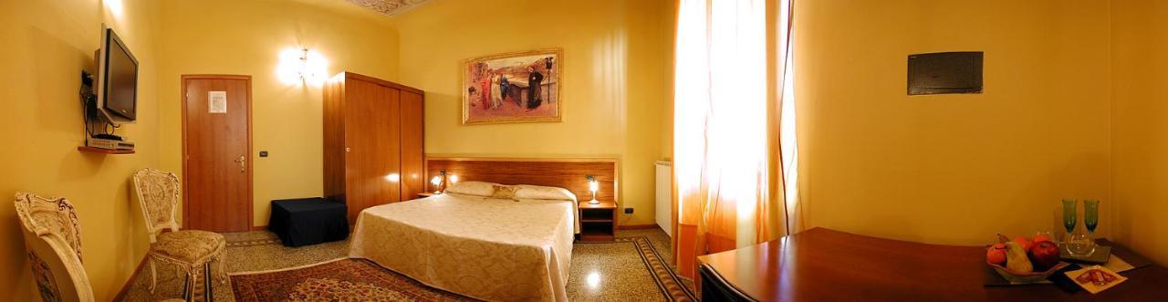 La Luna Guest House Флоренция Екстериор снимка
