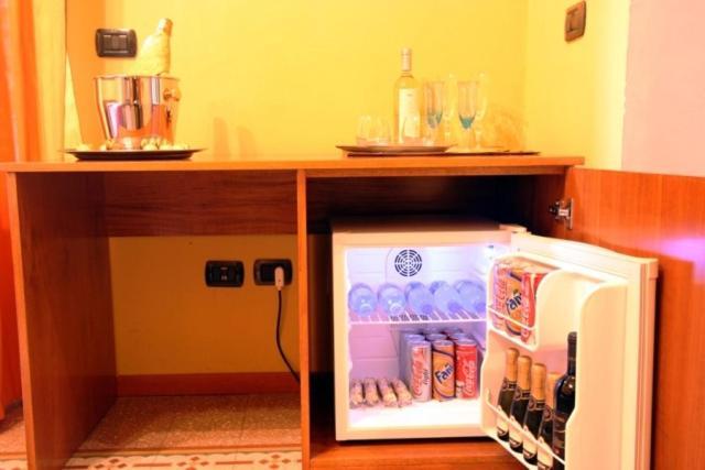 La Luna Guest House Флоренция Екстериор снимка